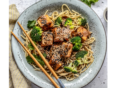 Baked Tofu and Noodles